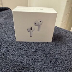 Apple AirPods Pro Box in White